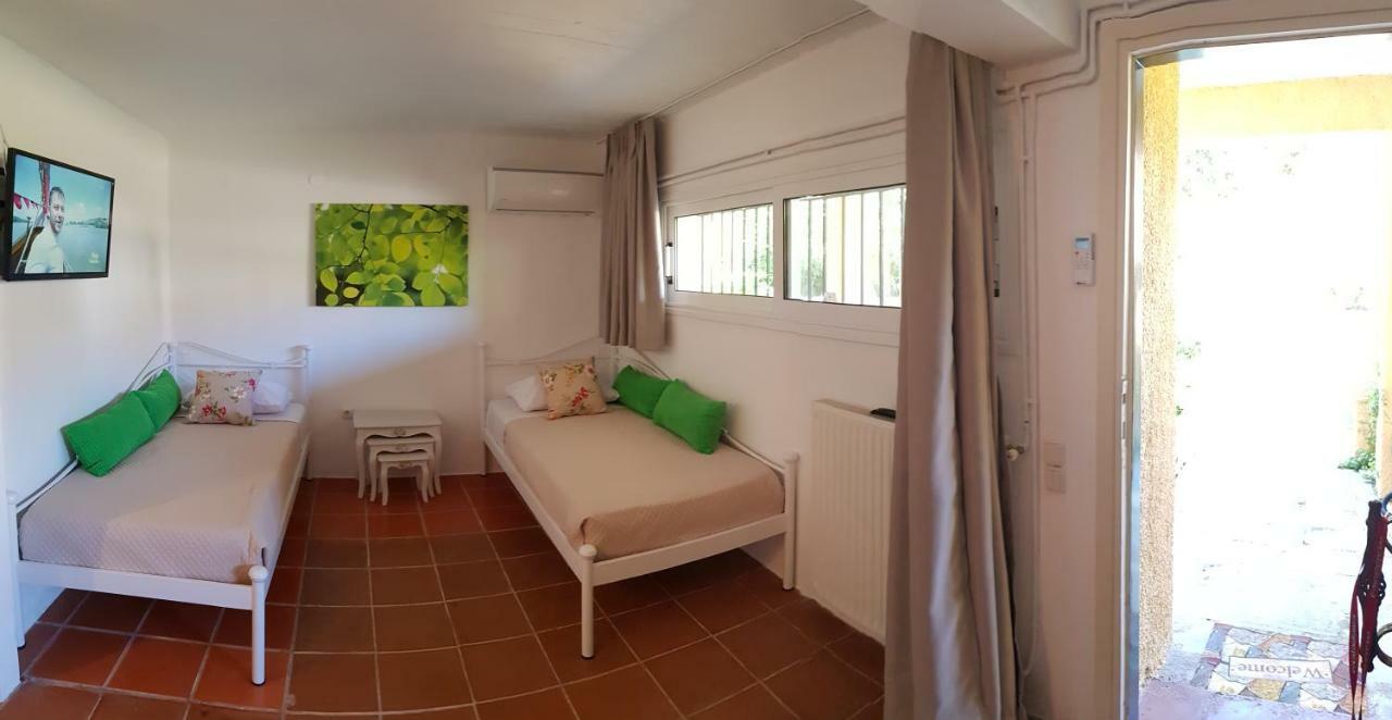 Verde E Mare Villa & Apartment チィリヴィ エクステリア 写真